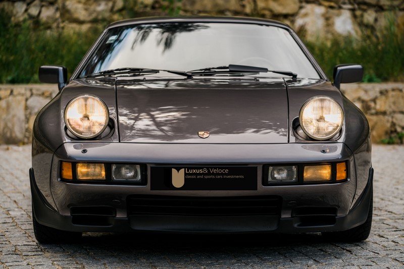 1981 Porsche 928 Jubilee